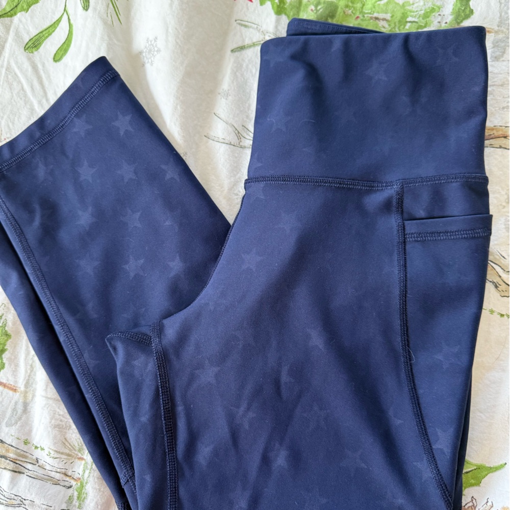 Old Navy Midnight Blue Star Active Capris
